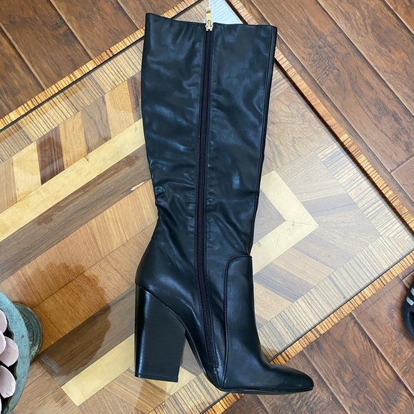 BCBGeneration Shoes - BCBGeneration knee high heeled boots. Leather fabric Black size 7